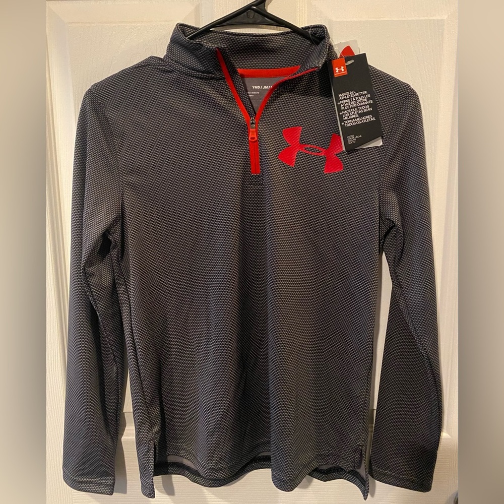NWT UA Dri Fit Pullover